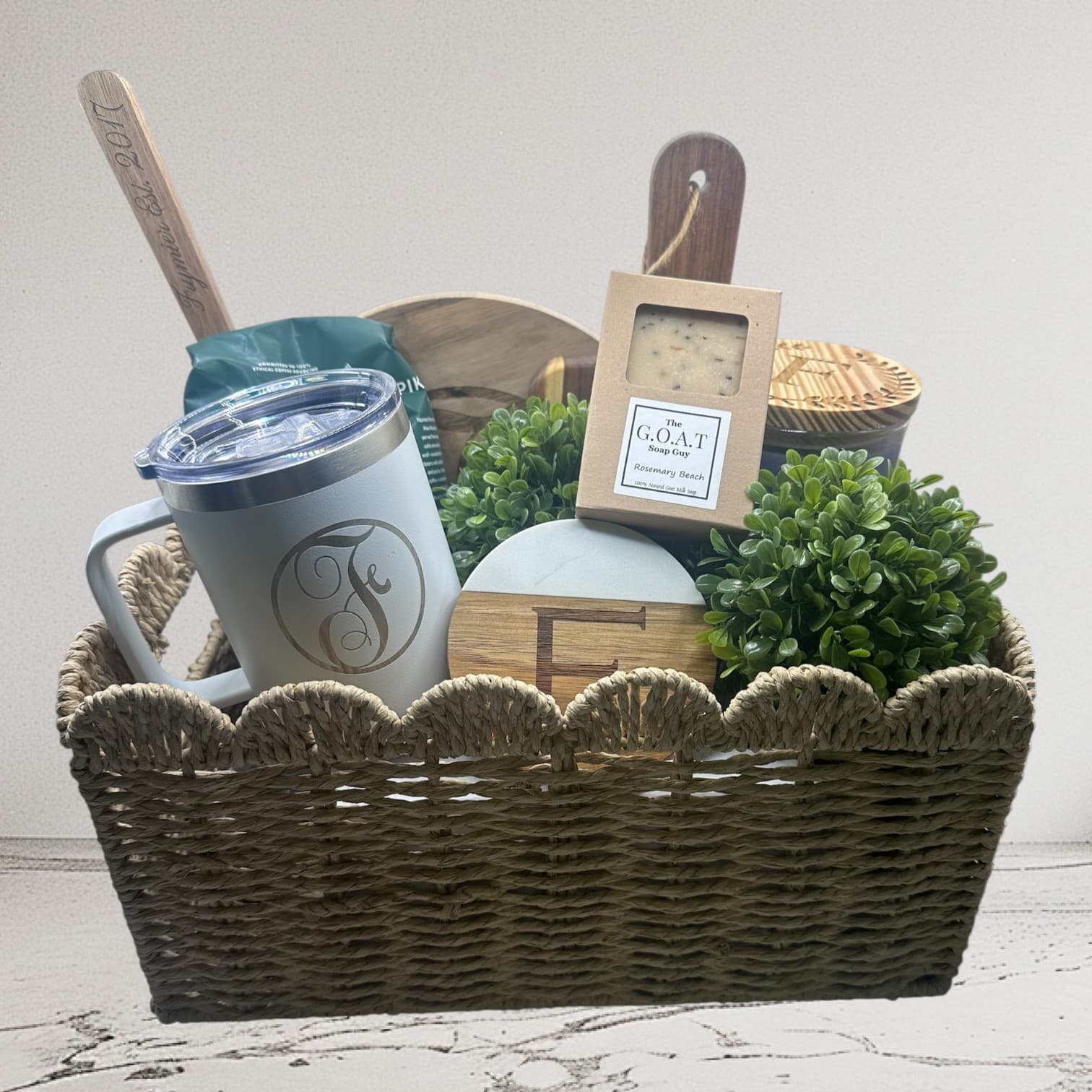 Medium Gift Basket